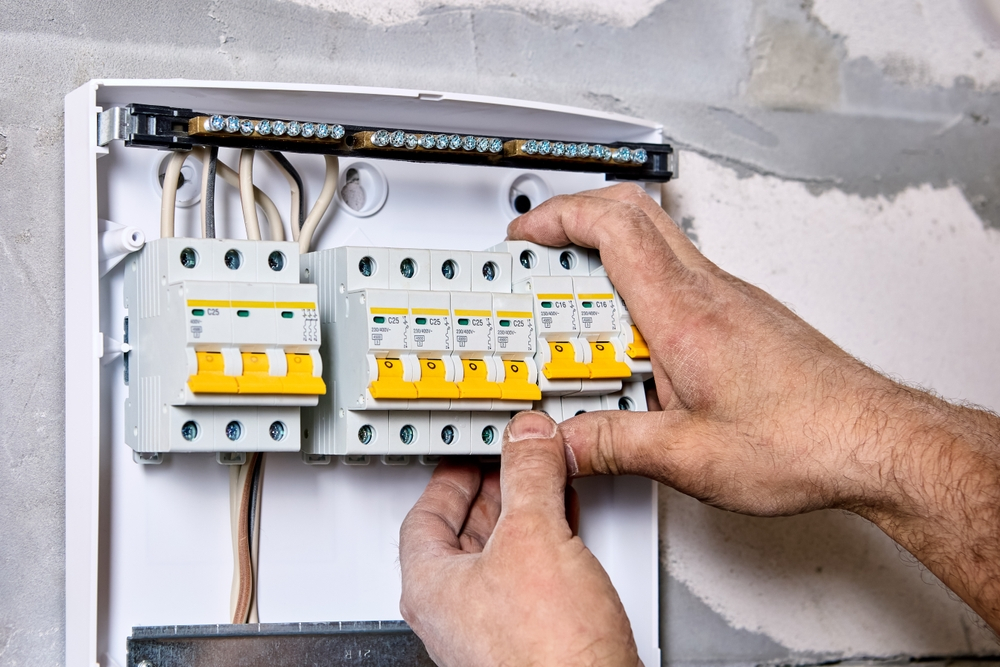 Circuit Breaker Services in Charleston: Trust Powerful Electrical LLC



